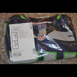 Seahawks Bobby Wagner #54 jersey.